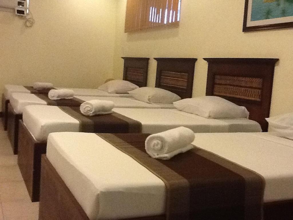 Darunday Manor Hotel Tagbilaran Exterior foto